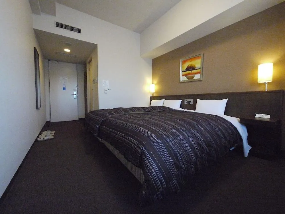 Hotel Route-Inn Higashimuroran Ekimae 3*, Muroran