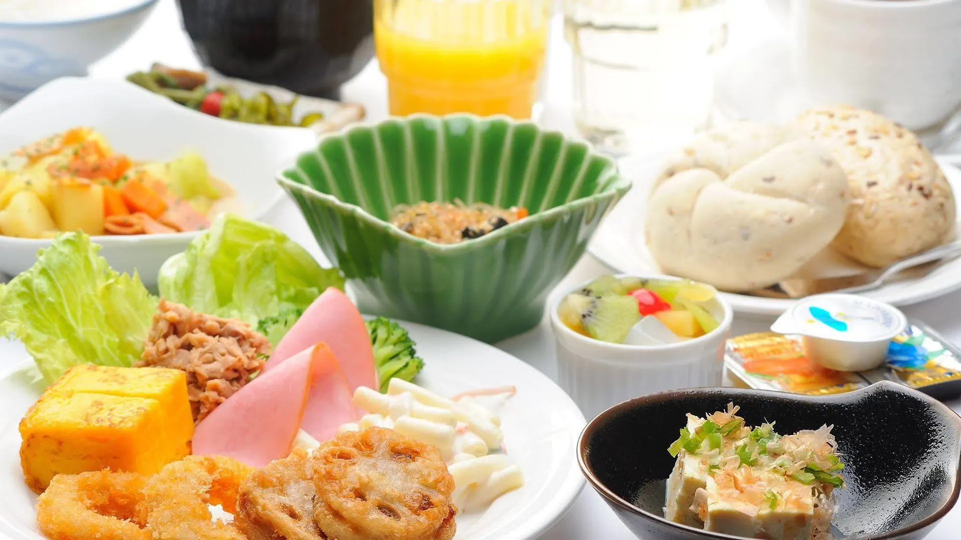 Hotel Route-Inn Higashimuroran Ekimae  Muroran