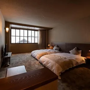 传统日式旅馆 旭岳汤元羽日式旅馆