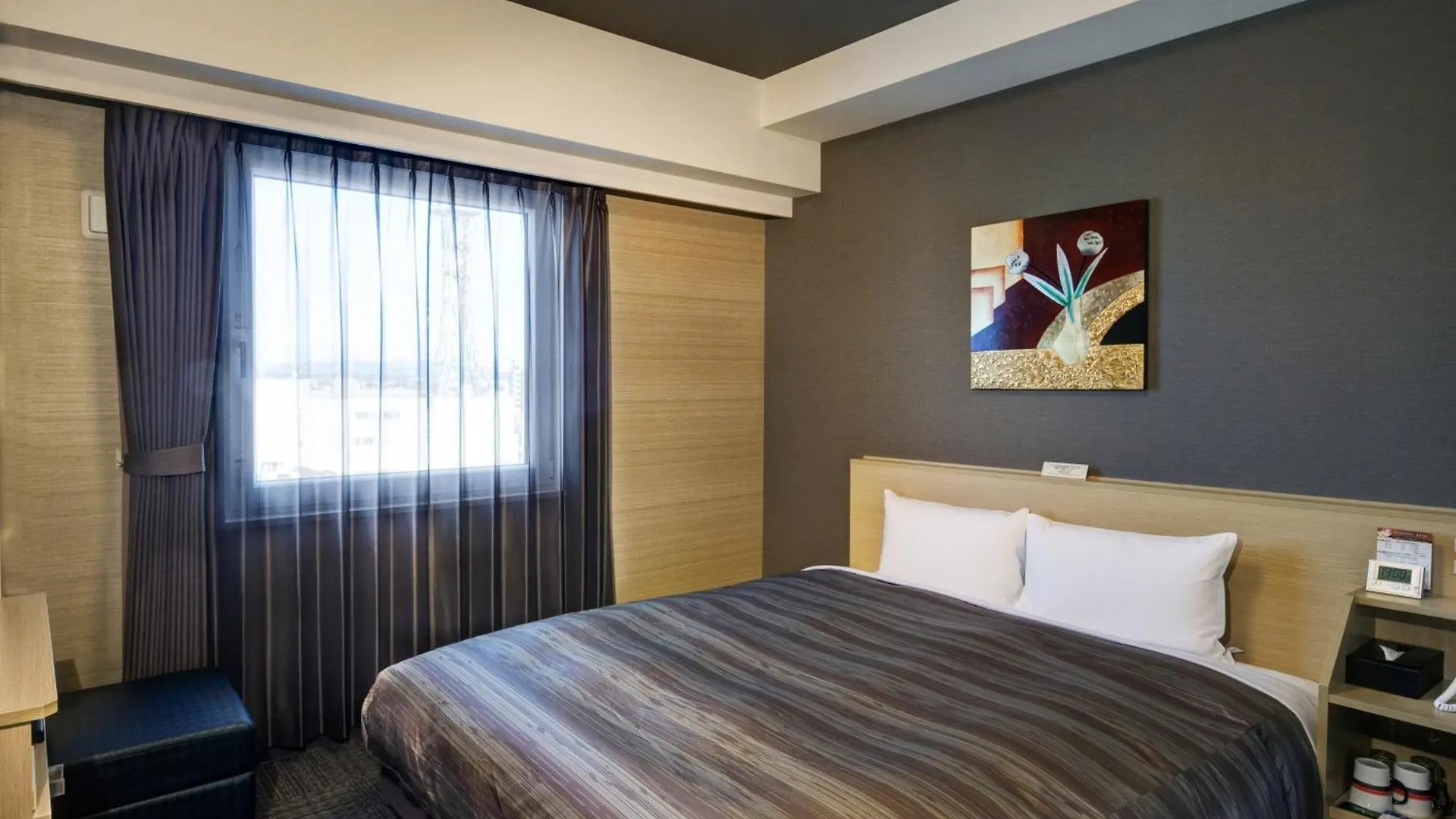 Hotel Route-Inn Higashimuroran Ekimae