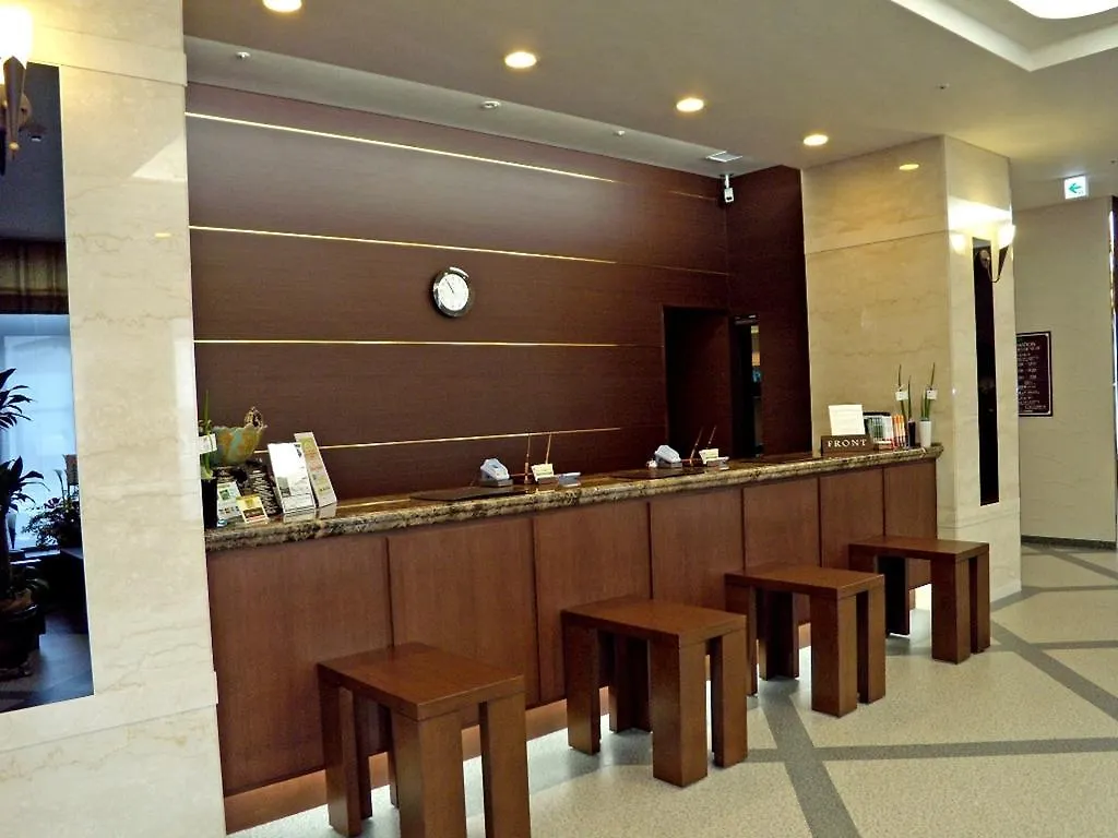 Hotel Route-Inn Higashimuroran Ekimae  Muroran